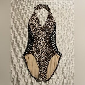 Kenneth Cole NY Beige and Black One-Piece Swimsuit